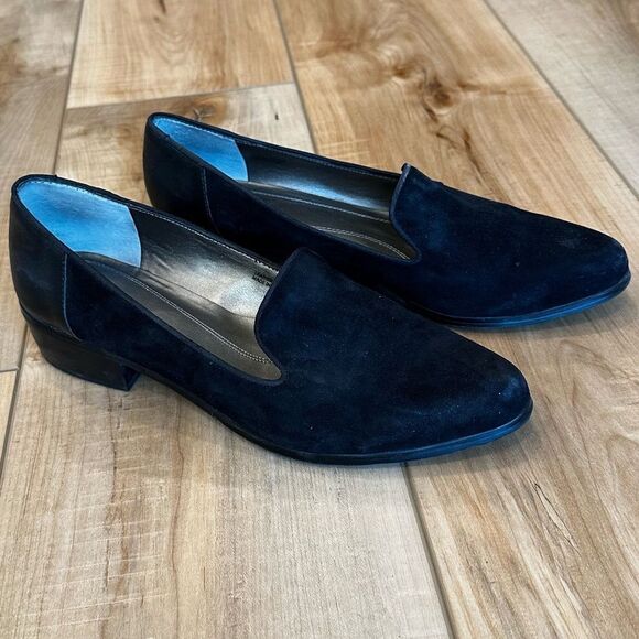 Tahari Luna Women’s Black Suede Loafer Low Heel Size 7 - Picture 3 of 14